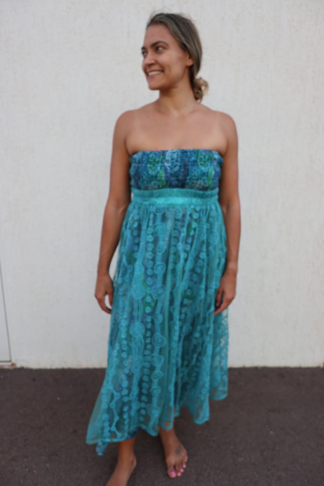 Embroidered skirt