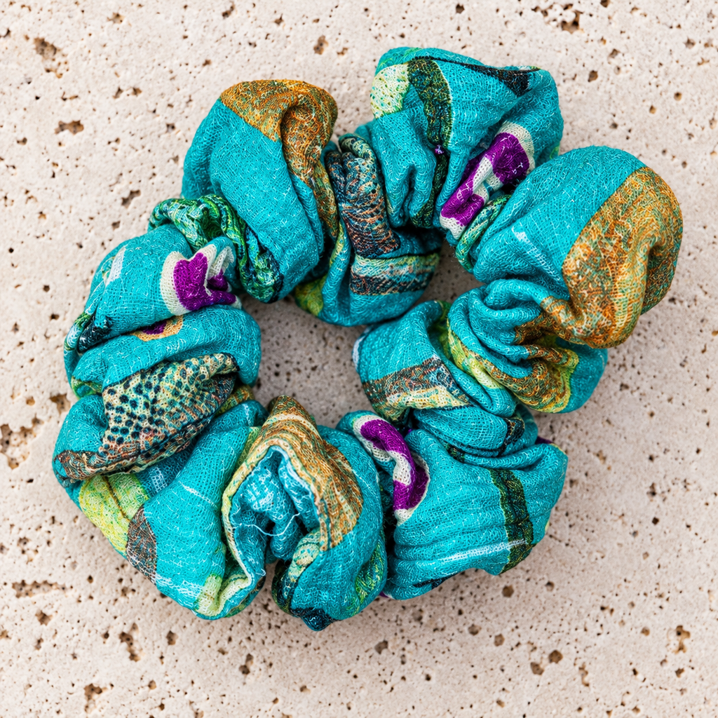 Premium muslin scrunchie
