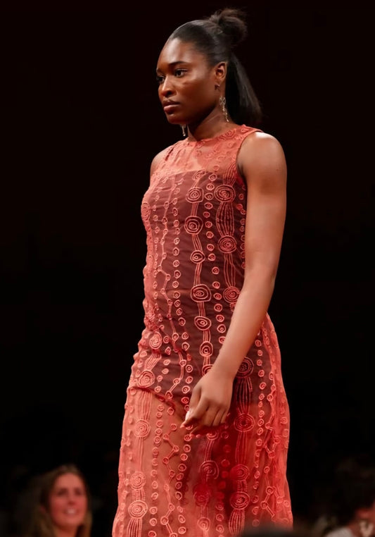 Embroidered dress sleeveless ochre