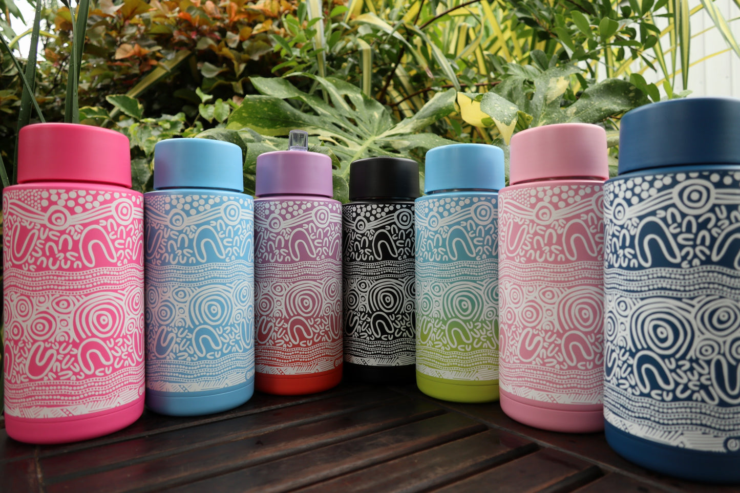 Layered Land 1L- 32oz Water Bottle – Aboriginal Art